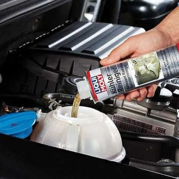 my-11134207-7r990-ly22889eutc82c.webp LIQUI MOLY RADIATOR CLEANER 300ML